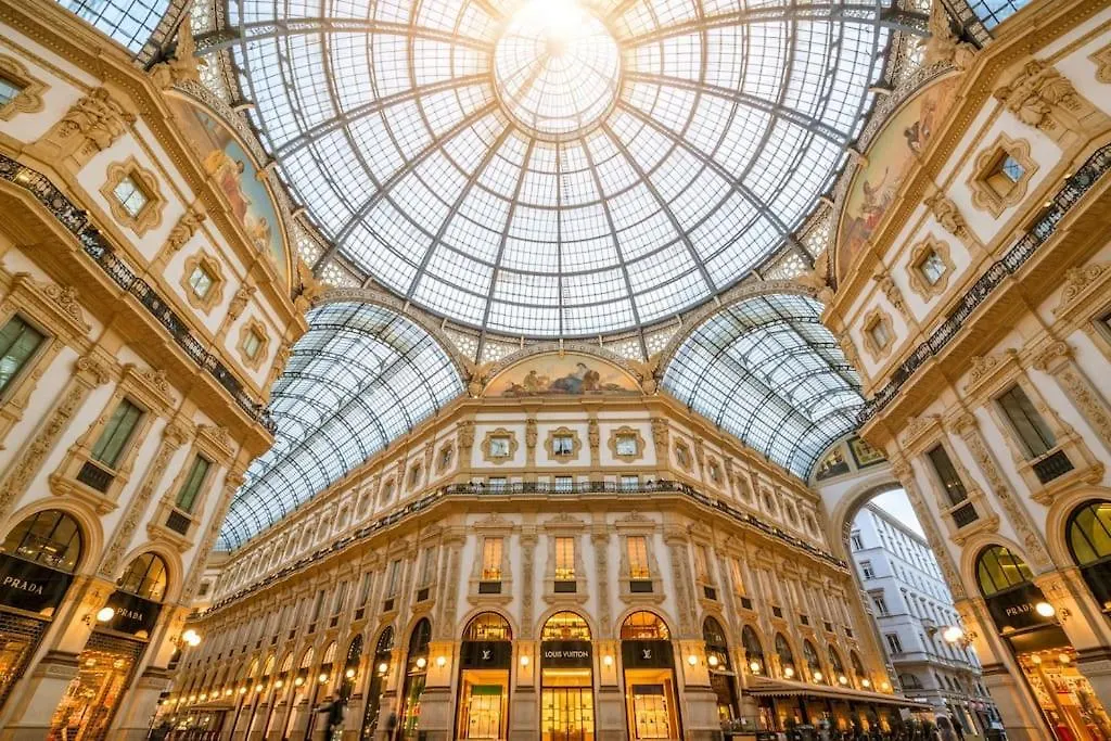 Apartment Duomo M4 Chic House Comfort Lusso Ed Eleganza Milan